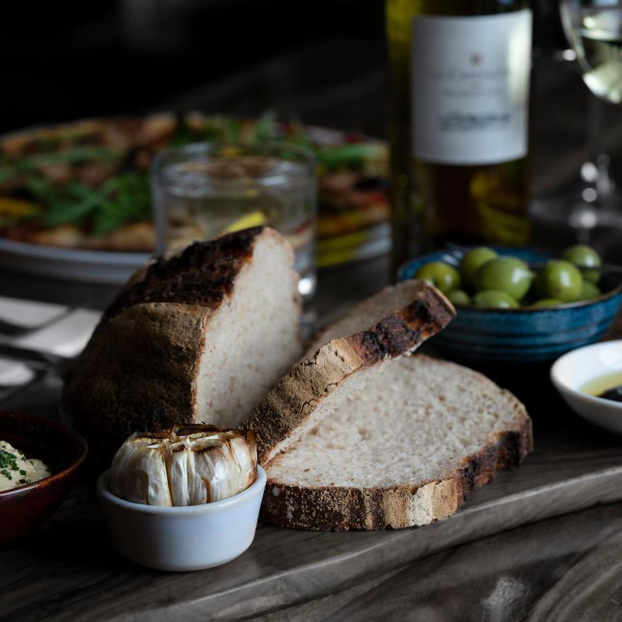 The Walnut Tree Inn Blisworth Εξωτερικό φωτογραφία