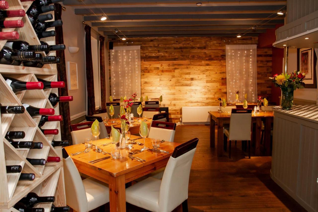 The Walnut Tree Inn Blisworth Εξωτερικό φωτογραφία